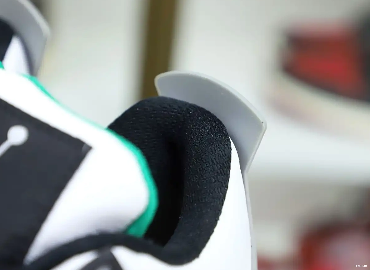 WMNS JORDAN 'RAST AIR 4 RETRO 0408
